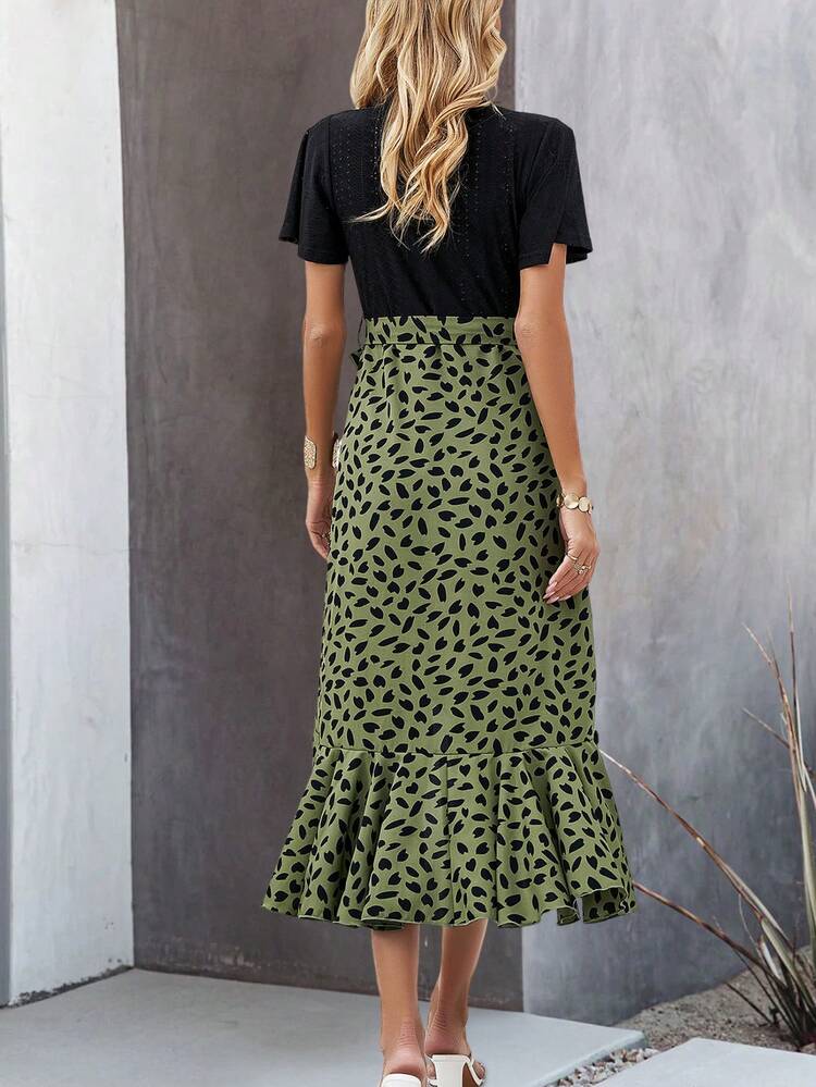 Eyelet Embroidered Panel Flare Short-Sleeve Contrast Pattern Hem Dress