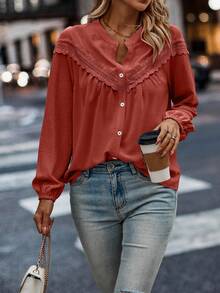 SHEIN LUNE 拼接網眼刺繡缺口領燈籠袖襯衫 - 鏽棕色 - 查看 3