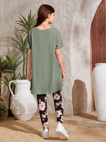 SHEIN Conjunto De Camiseta Asimétrica Con Cuello De Costilla Y Leggings Florales Para Chica Adolescente - Verde Oliva - Ver 2