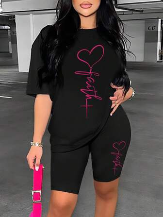 Zolique 女士愛心圖案短袖t恤和騎行短褲套裝
