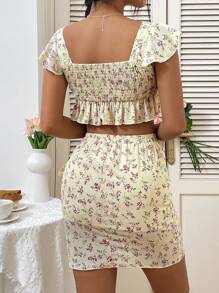 SHEIN Unity Dây rút Xu hướng: Cắt giảm Hoa Áo & Váy quấn Bộ - Màu vàng - Xem 2