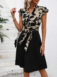 SHEIN LUNE Đầm Thắt lưng Xù Hình học Giải trí - Màu be - Xem 1