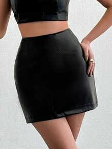 RueChic Women's PU Leather Back Zipper Skirt - Black - View 4