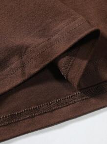 Manfinity Homme Men's Solid Color Round Neck Short Sleeve T-Shirt - Coffee Brown - View 4