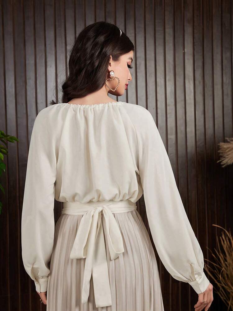 Ladies' Solid Color Lantern Sleeve Drawstring Blouse