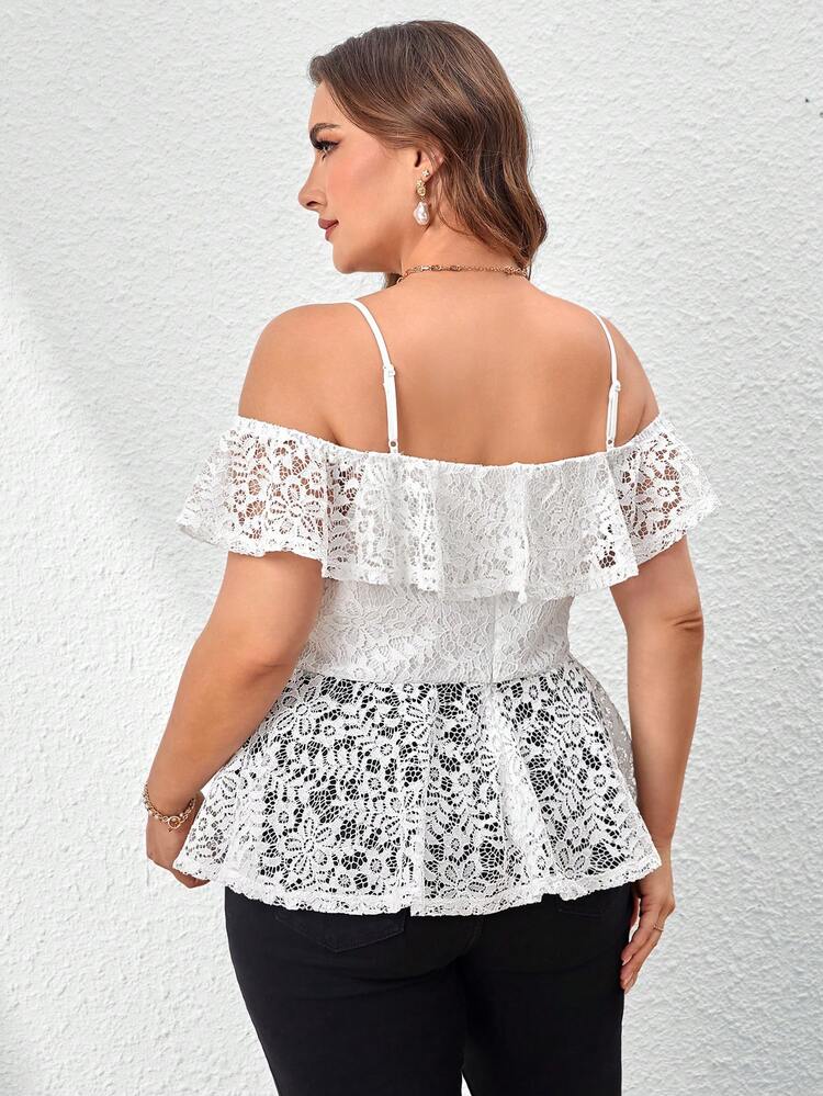 Elegant Lace Spliced Sleeveless Camisole Top With Spaghetti Straps And A-Line Hem For Plus Size Women