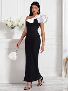 Vestido elegante de un solo hombro con volantes, ajuste entallado y abertura alta en color negro y blanco - Blanco y Negro - Ver 2