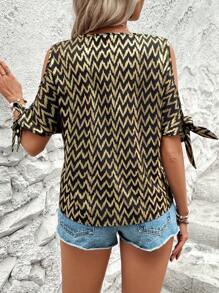 SHEIN LUNE Women's Shirt With Shiny Golden Stripe - Black - View 2