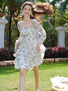 Phong cách Pháp Thực vật In Tay áo đèn lồng Đầm Với Người yêu Đường viền cổ áo Và Eo đàn hồi - Đen và trắng - Xem 8