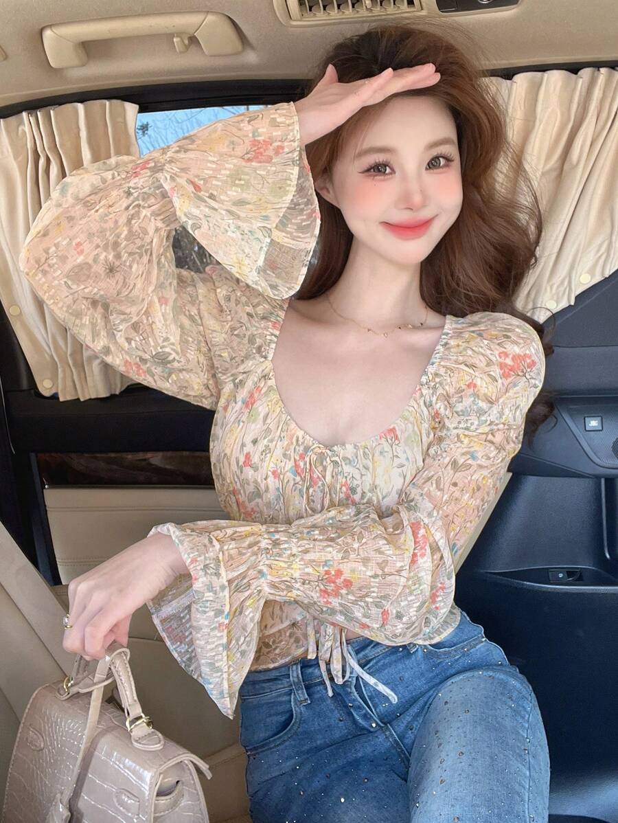 DAZY Women's Slim Fit Floral Print Shirt