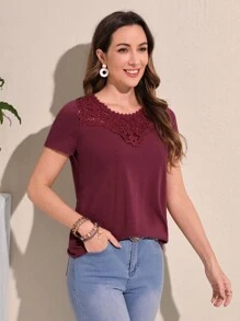 EMERY ROSE Women's Short Sleeve T-Shirt With Lace Splicing - Burgundy - View 3