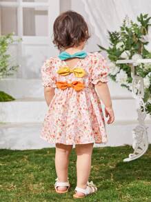 SHEIN Baby Girl Casual Summer Holiday Dress With Floral Print And Bow Tie Short Sleeve