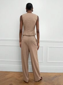MISSGUIDED Pleat Front Tailored Trouser With Chain Detail