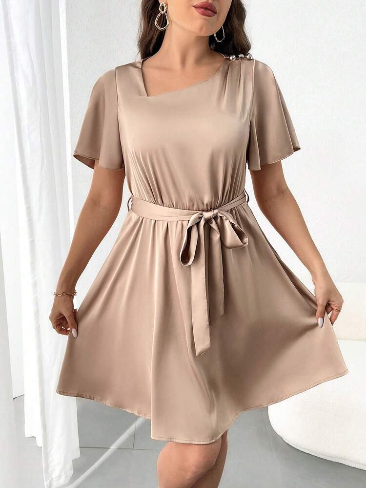 Plus Size Solid Color Short Sleeve Belted Dress