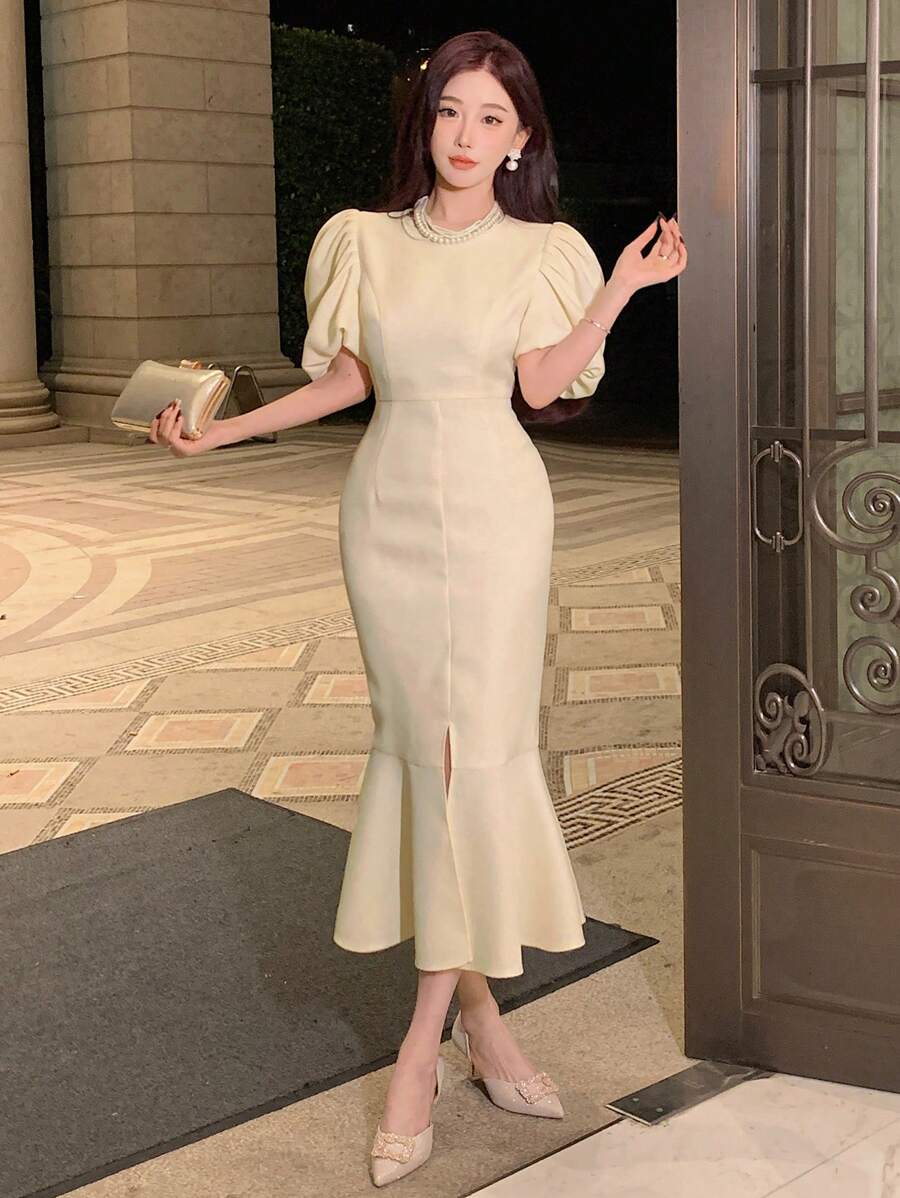 DAZY Vestido de verano de Body ceñido con manga abullonada y bajo de cola de sirena de unicolor para mujer, vestidos formales de mujer para fiesta y vestidos elegantes de mujer - Beis - Ver 1