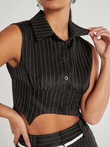 Hauture Bộ Hai Mảnh Áo Crop Top & Váy Sọc Đính Nút - Đen và trắng - Xem 4