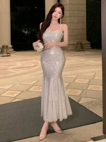 DAZY 返校季女士中长连衣裙，拼接细肩带搭配闪亮鱼尾裙摆，适合生日、新年、夏季派对、返校节、舞会等场合，亮片点缀，优雅迷人，闪耀夺目。 - 銀色 - 查看 7