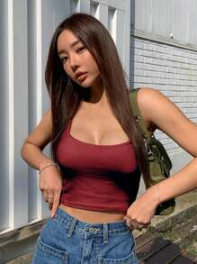 DAZY Solid Color Cropped Camisole Tank Top Preppy Tops - Red - View 3