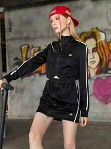 SHEIN Sports Sport-outfit Für Damen: Jacke Und Rock Mit Reißverschluss Und Buchstaben-patch - Schwarz - Übersicht 4