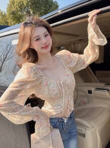 DAZY Women's Slim Fit Floral Print Shirt