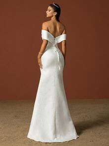 Simple Off Shoulder French Style Light Wedding Dress - White - View 3