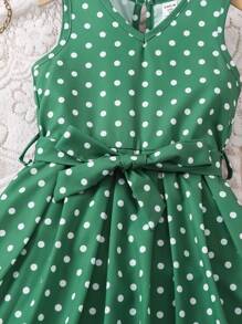 SHEIN Young Girl Green Polka Dot Sleeveless V-Neck Dress With Belt, Casual Vacation Style Fashionable And Versatile Spring/Summer New Arrival - Green - View 5