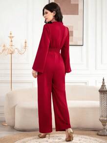 Modelyn Bộ đồ liền thân tay đèn lồng cổ đứng màu đỏ tía có thắt lưng cho nữ - Màu Đỏ Sâu - Xem 2