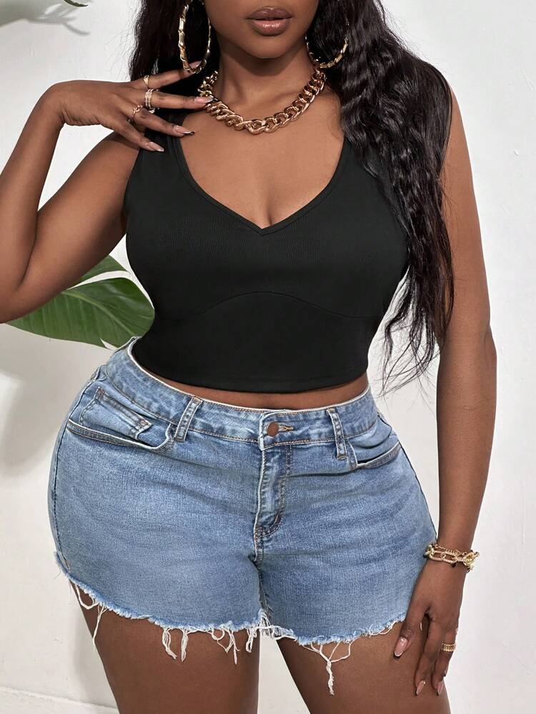 Casual & Elegant Solid Color Slim Fit Knitted Tank Top With Low-Cut Neckline, Multicolor And Multisize Available For Plus Size Women