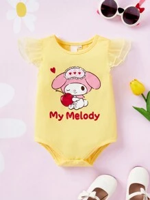 HELLO KITTY AND FRIENDS | SHEIN 嬰幼兒女寶寶漫畫字母圖形荷葉邊袖連身衣 - 黃色 - 查看 1