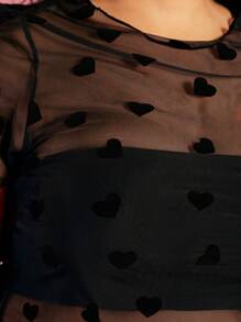 SHEIN CURVE+ Áo croptop cổ tròn xuyên thấu họa tiết trái tim cỡ lớn dành cho nữ - màu đen - Xem 4