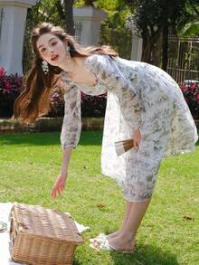 Phong cách Pháp Thực vật In Tay áo đèn lồng Đầm Với Người yêu Đường viền cổ áo Và Eo đàn hồi - Đen và trắng - Xem 7