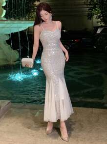 DAZY 返校季女士中长连衣裙，拼接细肩带搭配闪亮鱼尾裙摆，适合生日、新年、夏季派对、返校节、舞会等场合，亮片点缀，优雅迷人，闪耀夺目。 - 銀色 - 查看 6