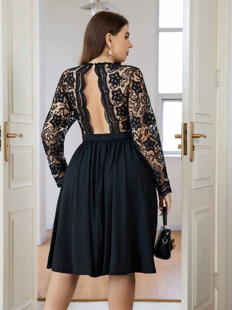 Plus Size Elegant Exquisite Lace Backless Women's Dress