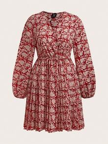SHEIN Frenchy Plus Size Vacation Pleated Printed Lantern Sleeve V-Neck Dress