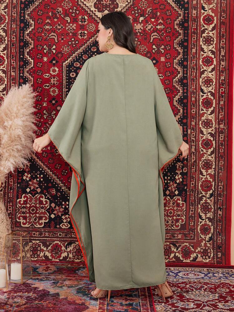 Plus Size Flower Decorated Batwing Sleeve Arab Dress With Contrast Piping Kaftan Jalabiya Dress