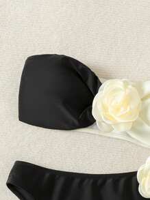 SHEIN Swim Women's 3d Flower Decorated Colorblocking Bikini Swimwear Set