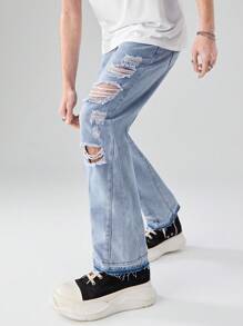 Teen Boy's Distressed Jeans With Pockets