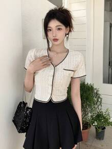 DAZY Áo crop top tay ngắn cổ chữ V màu khối có nút phía trước dành cho nữ - trắng - Xem 4