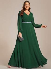 EVERPRETTY Robes de demoiselle d'honneur de soirée chic à manches longues en mousseline de soie avec col V et décorations de strass - Vert sapin - Voir 4