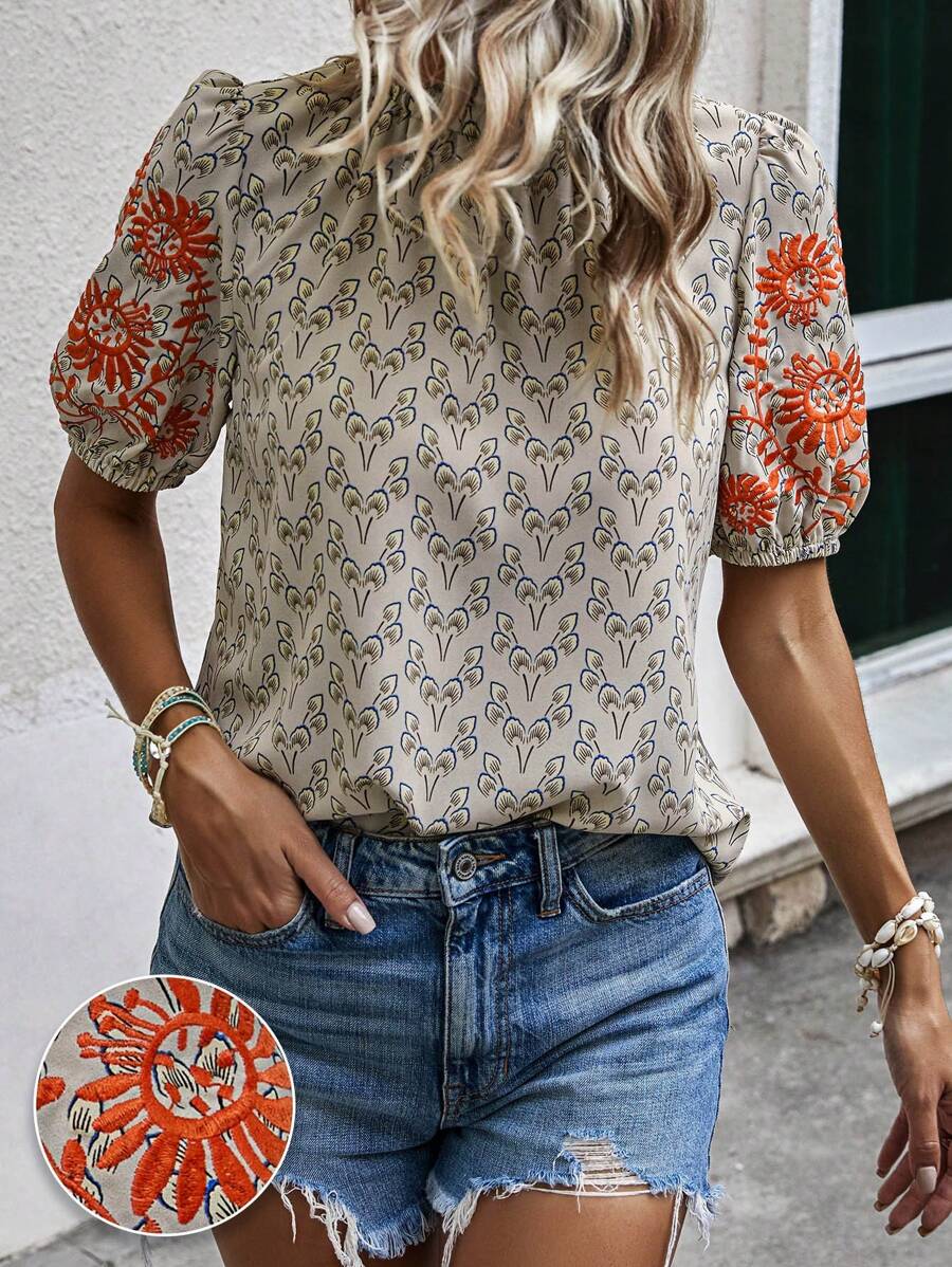 SHEIN Holidaya 波西米亞褶皺邊花卉印花女士襯衫 - 杏色 - 查看 1