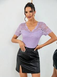 SHEIN Privé Ladies' Romantic Purple Lace Bodysuit With V Neckline And Sheer Details