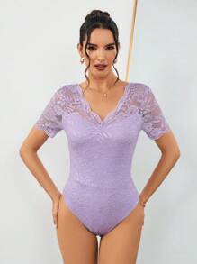 SHEIN Privé Ladies' Romantic Purple Lace Bodysuit With V Neckline And Sheer Details