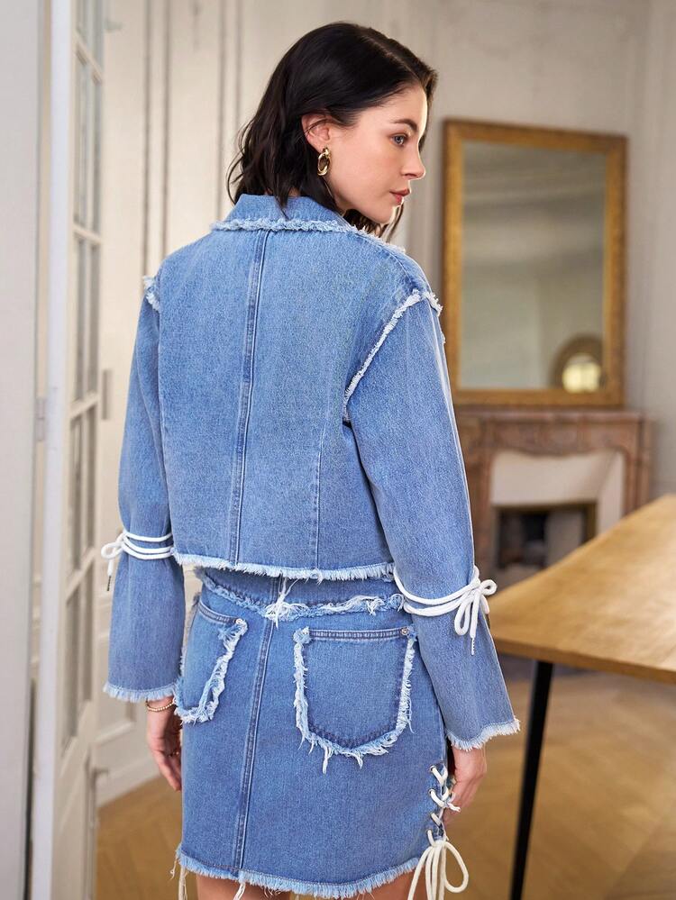 Veste En Jean Pour Femmes À Col Rabattu Et Manches Longues Avec Ourlet Effiloché