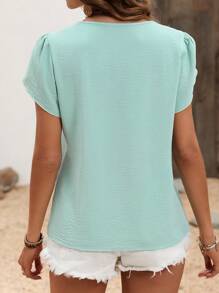 SHEIN Solid Color Textured V-Neck Loose Fit Blouse - Mint Green - View 2