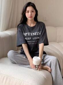 DAZY 标语图案落肩休闲套装睡衣 - 深灰色 - 查看 3