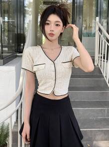 DAZY Áo crop top tay ngắn cổ chữ V màu khối có nút phía trước dành cho nữ - trắng - Xem 7