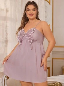 Plus Size Women's Butterfly Embroidery Design Cami Nightgown And Robe Set
