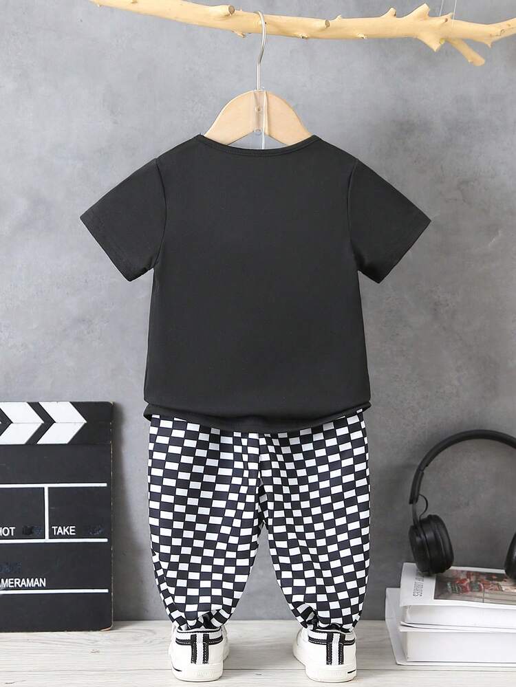 Baby Girl Casual Street Chic Heart & Letter Print Short Sleeve Top And Checker Printed Long Pants 2pcs/Set
