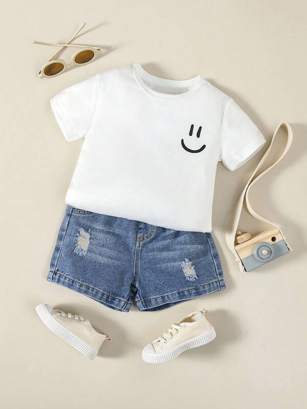 SHEIN Baby Boy's Daily Casual Cute Smiling Face Front And Back Print Top With Distressed Denim Shorts Set