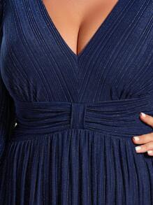 EVER-PRETTY Plus Size Elegant Deep V-Neck Lantern Sleeve Formal Evening Prom Dresses